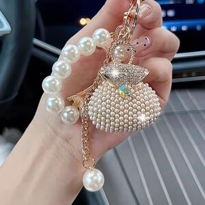 New  Pearl-Embellished Keychain Bag Charm